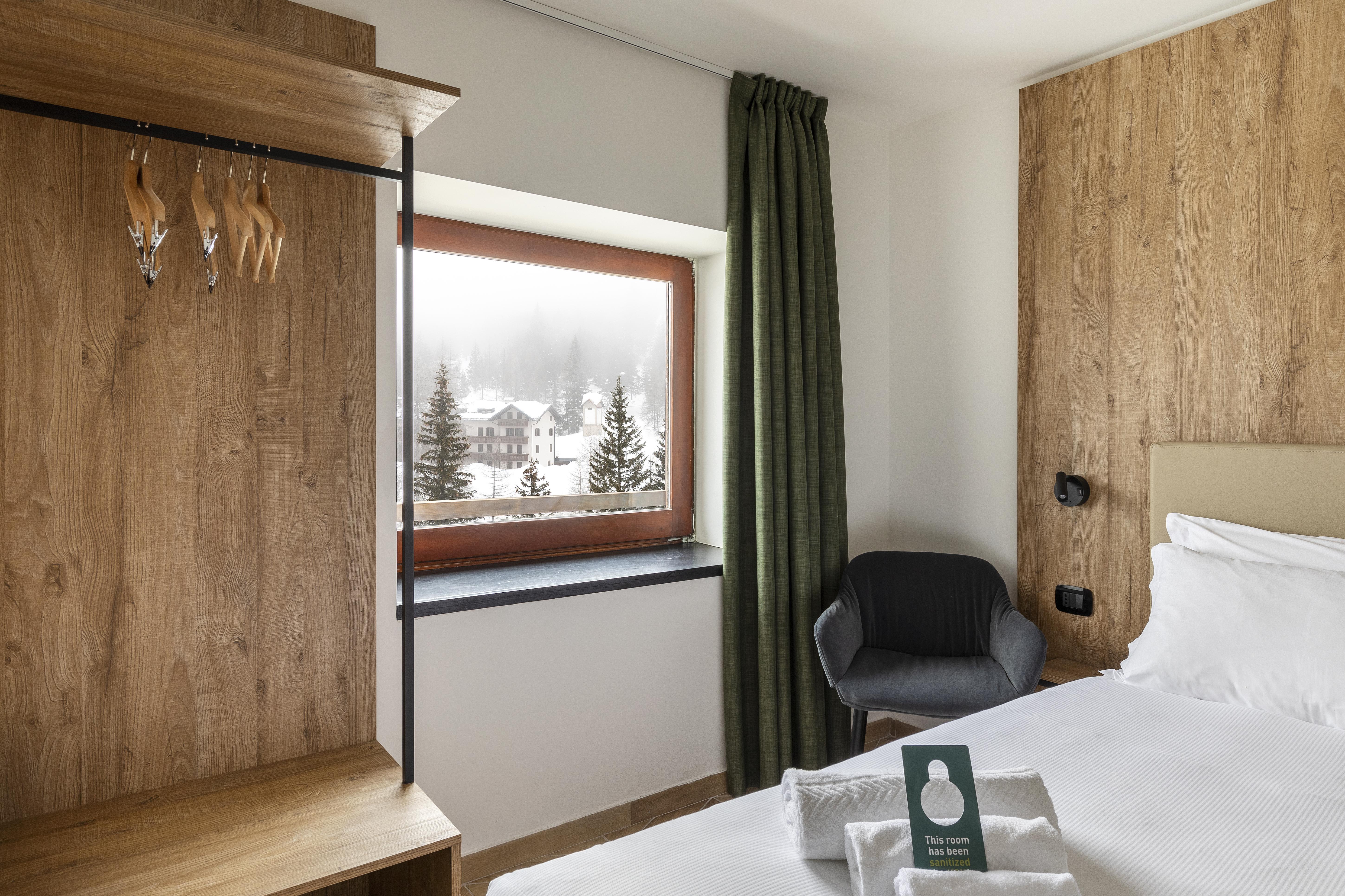 B&B Hotel Passo Tre Croci Cortina Cortina d'Ampezzo Exterior photo