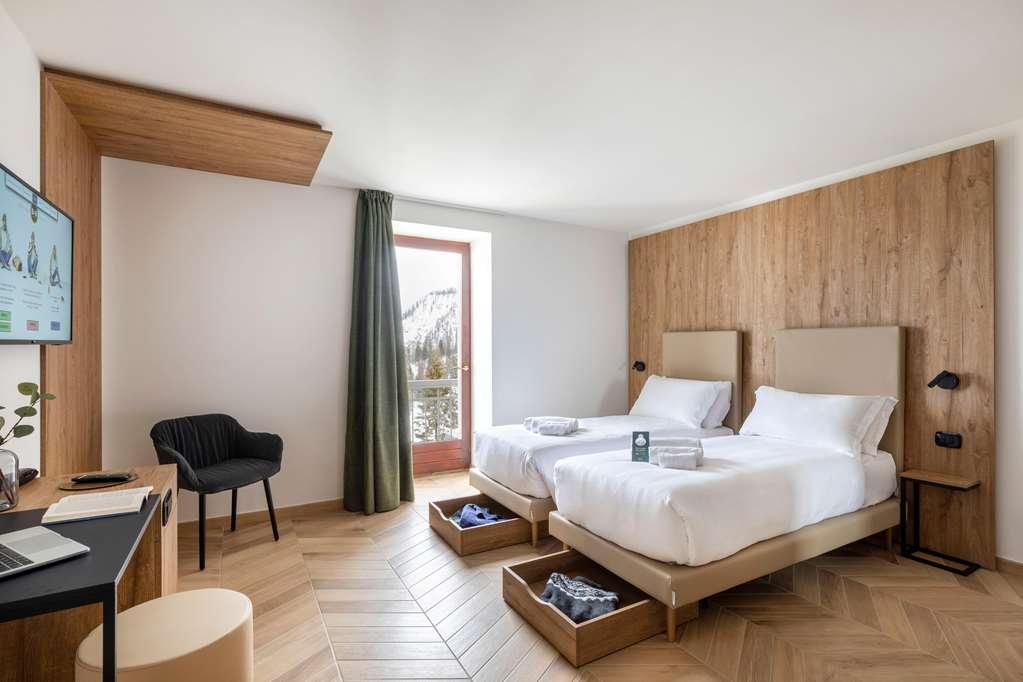 B&B Hotel Passo Tre Croci Cortina Cortina d'Ampezzo Room photo